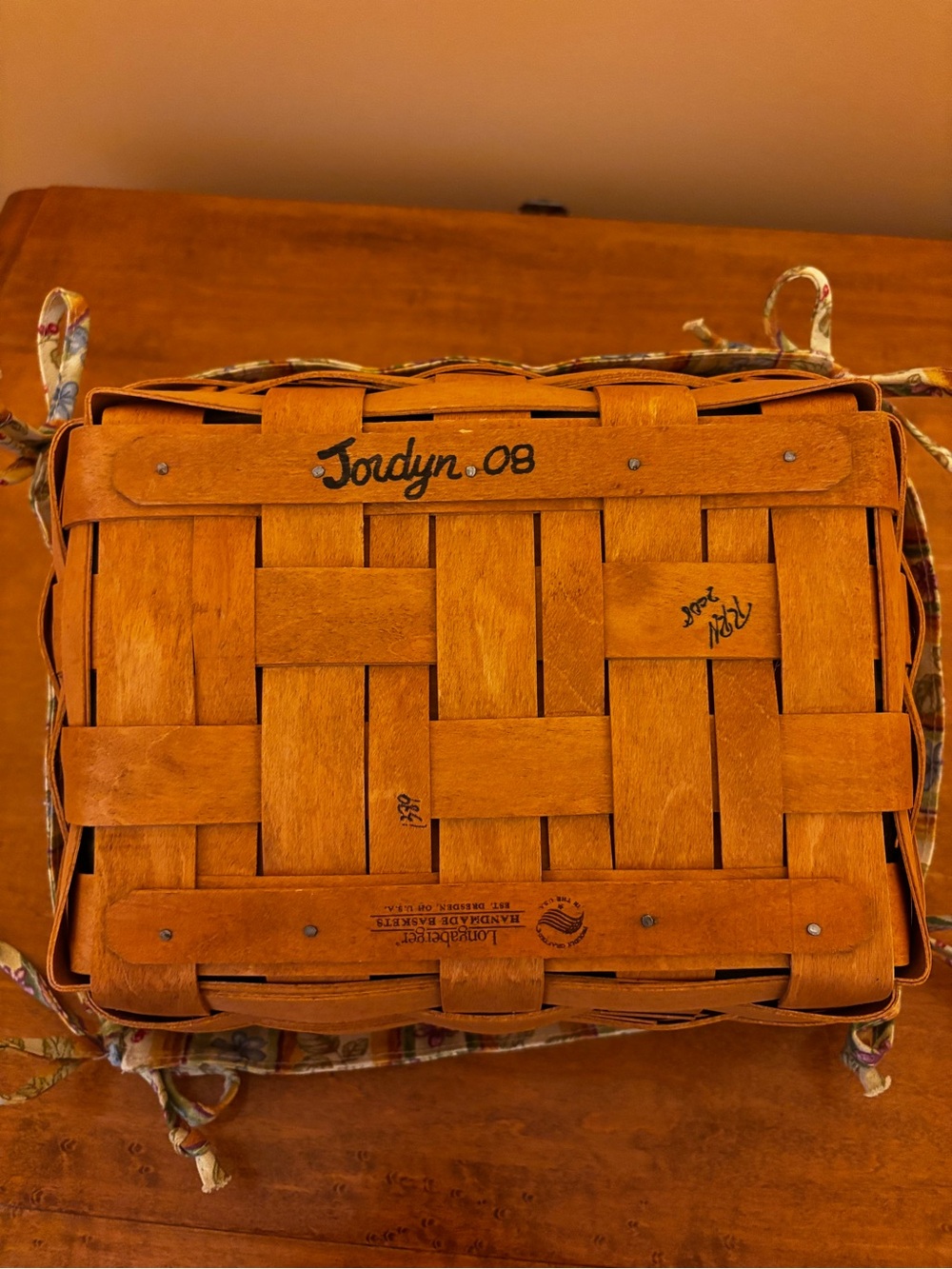 Longaberger Small Serving Basket w/Botanical Fields liner and Lidded protector - Picture 4 of 4